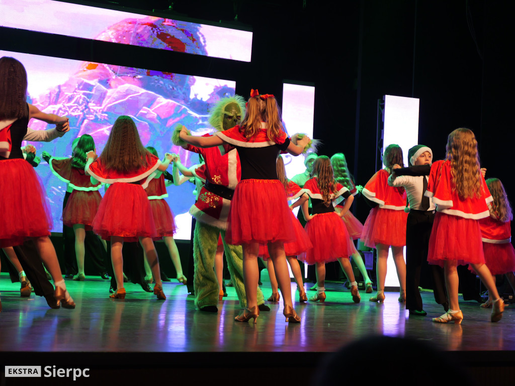 13 Świateczna Gala Art Dance cz. 1