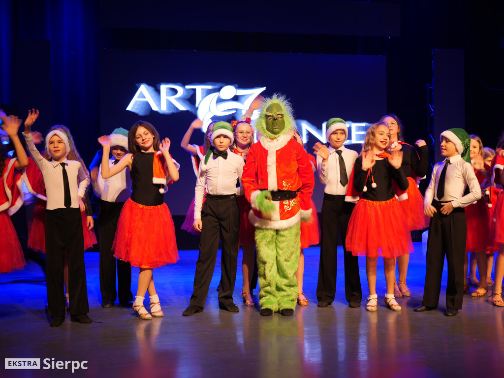13 Świateczna Gala Art Dance cz. 1