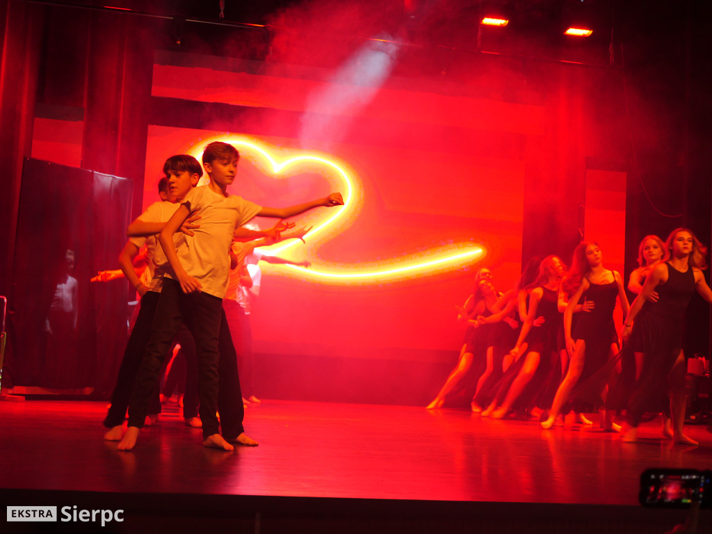 13 Świateczna Gala Art Dance cz. 1