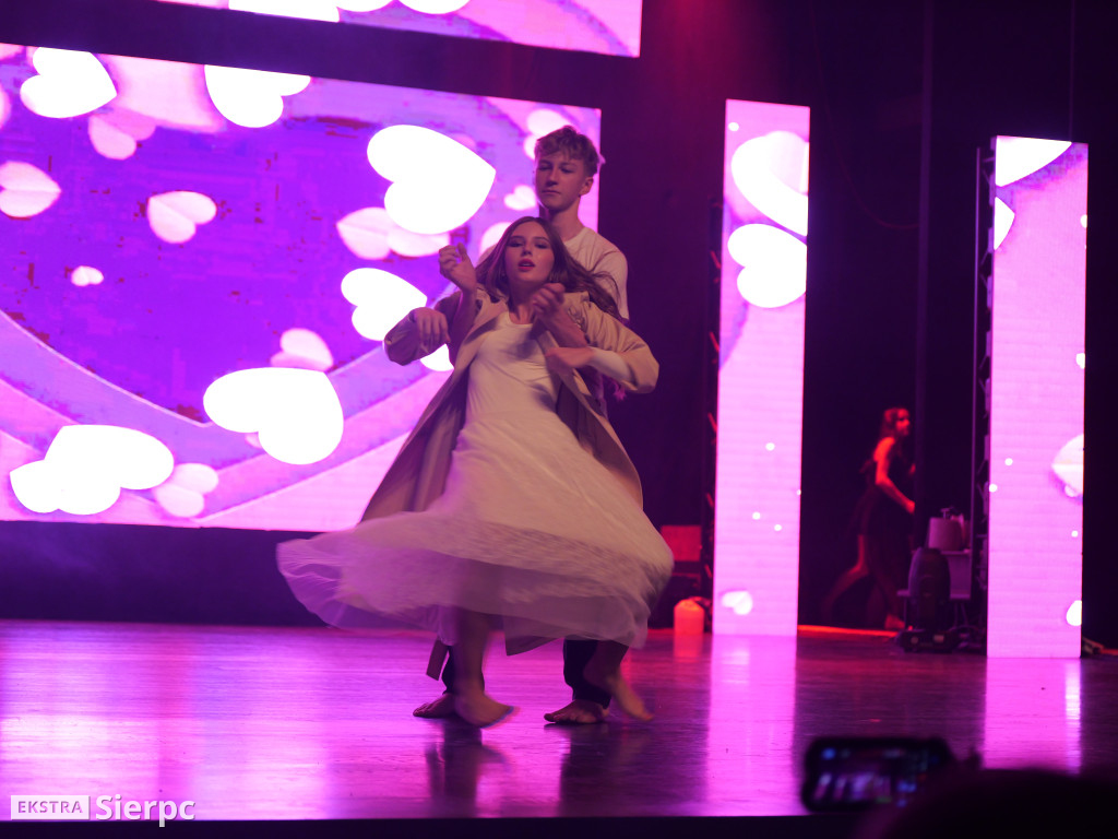 13 Świateczna Gala Art Dance cz. 1