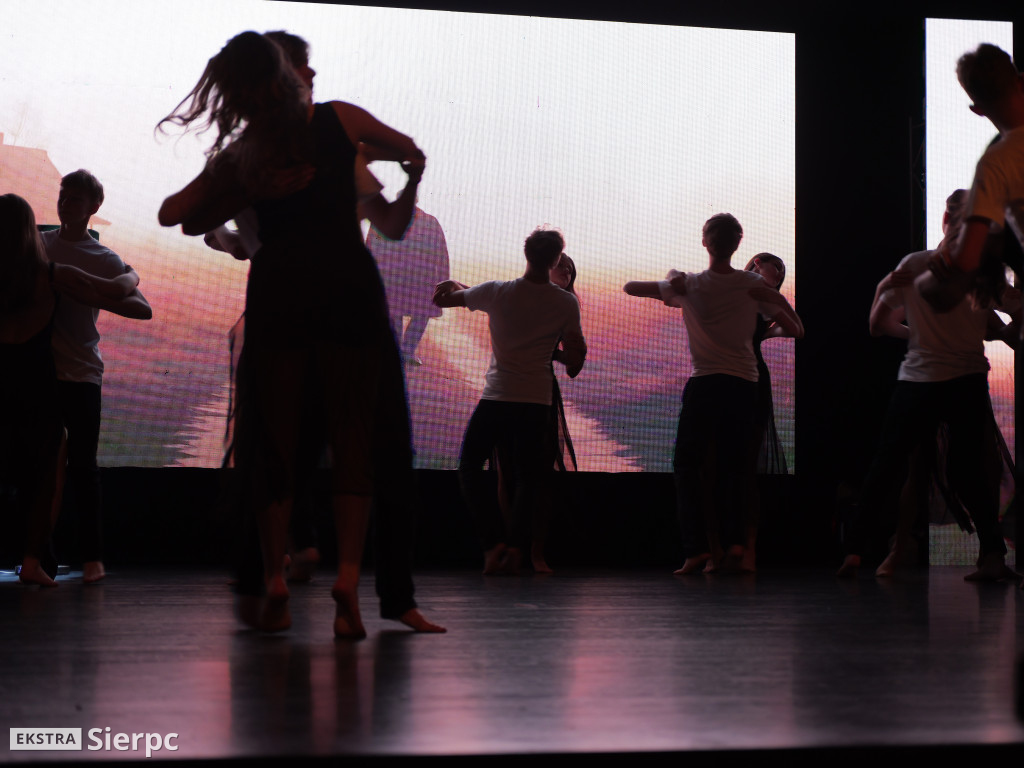13 Świateczna Gala Art Dance cz. 1