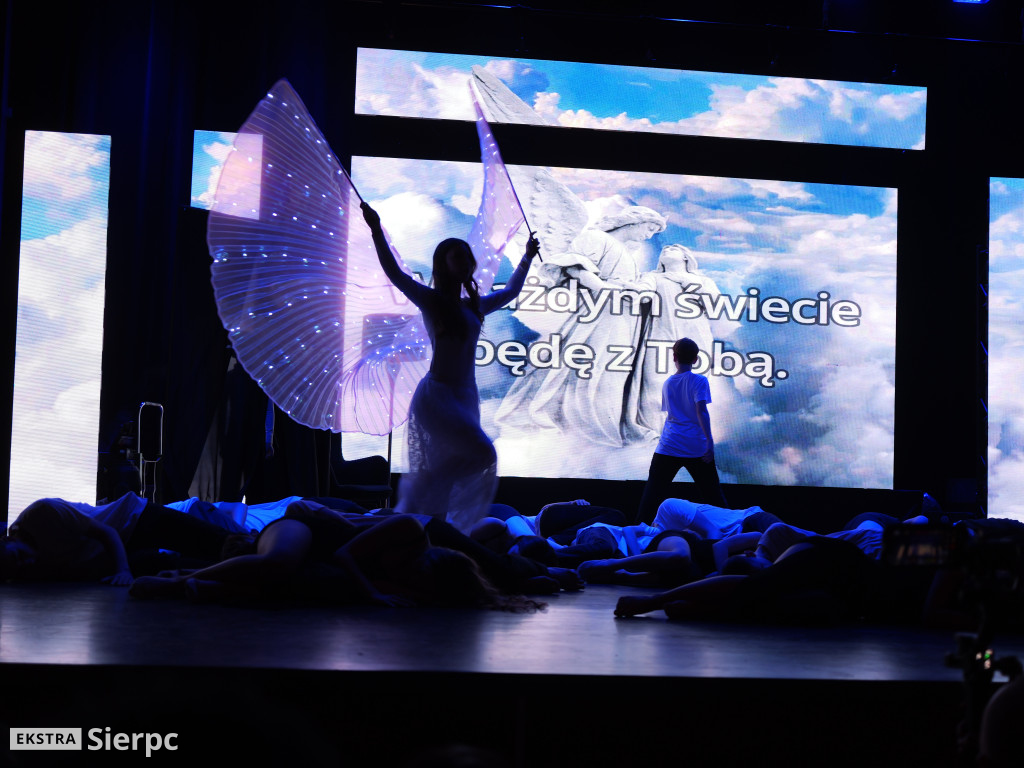 13 Świateczna Gala Art Dance cz. 1