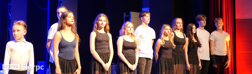 13 Świateczna Gala Art Dance cz. 1