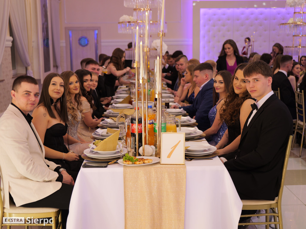 Studniówka w Ekonomiku