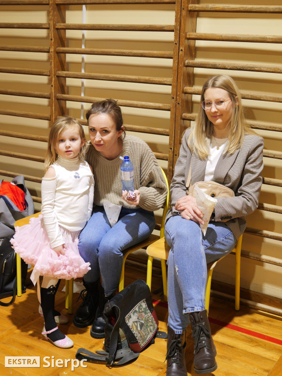 Choinka na Osiedlu nr 1 w Sierpcu