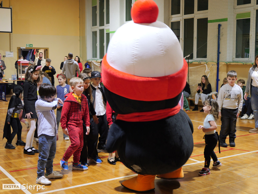 Choinka na Osiedlu nr 1 w Sierpcu