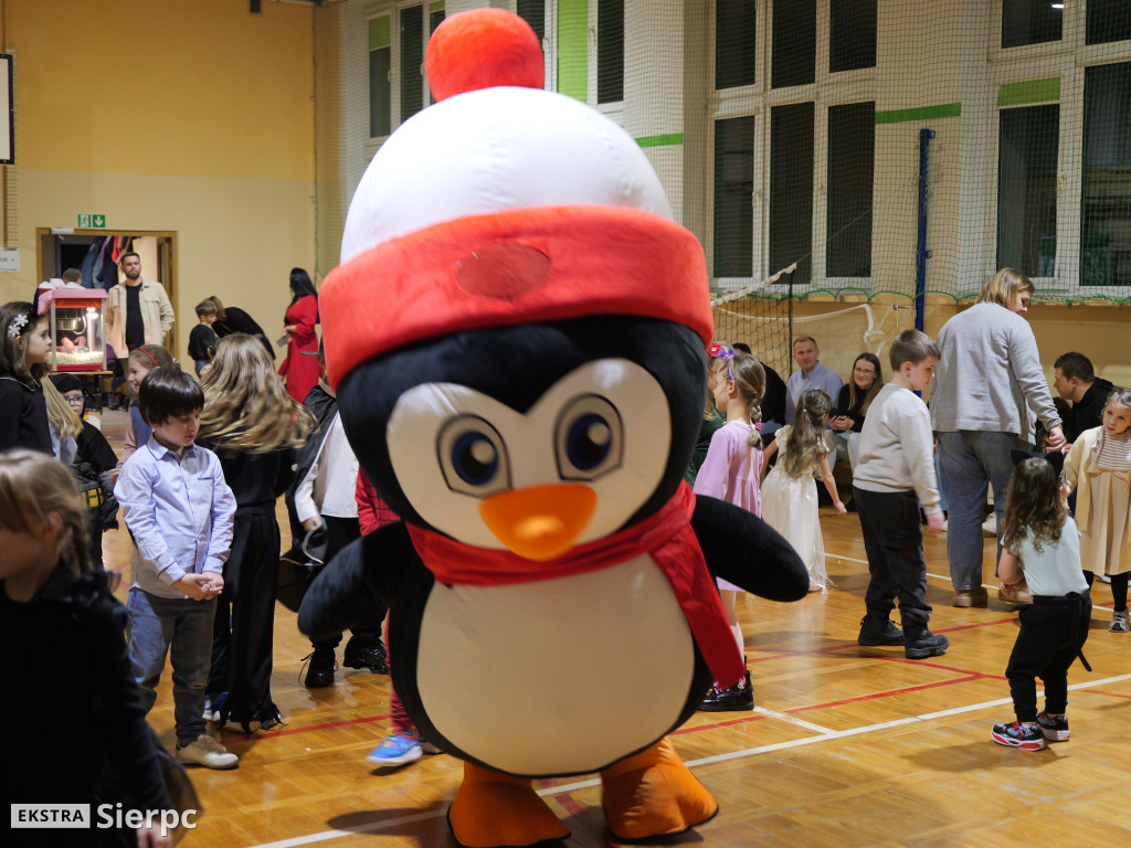 Choinka na Osiedlu nr 1 w Sierpcu