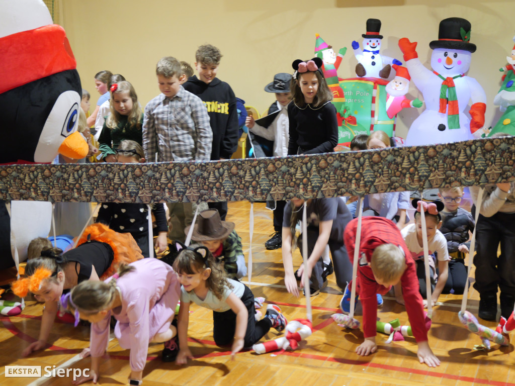 Choinka na Osiedlu nr 1 w Sierpcu