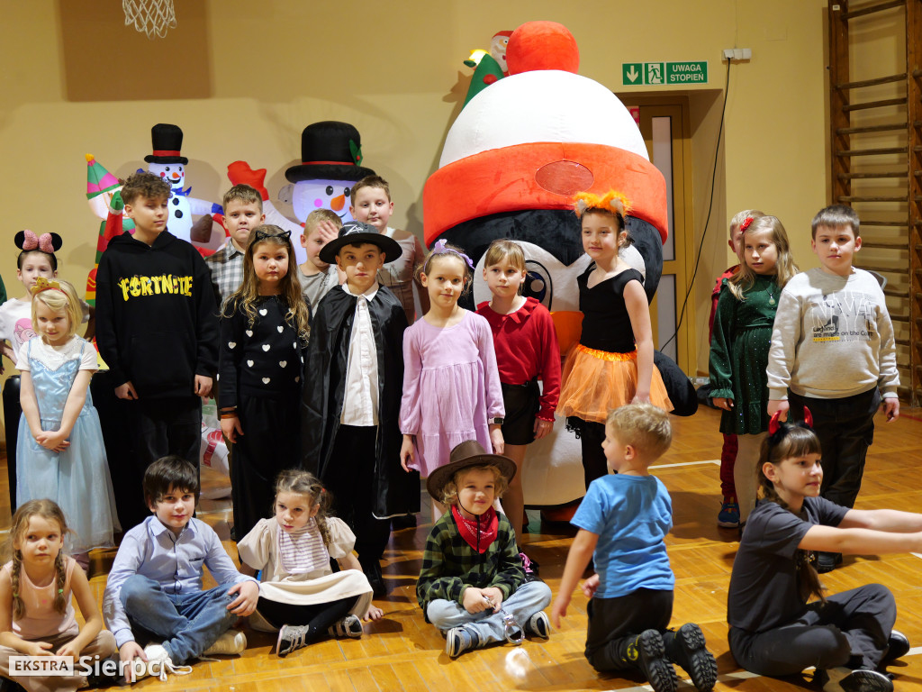 Choinka na Osiedlu nr 1 w Sierpcu