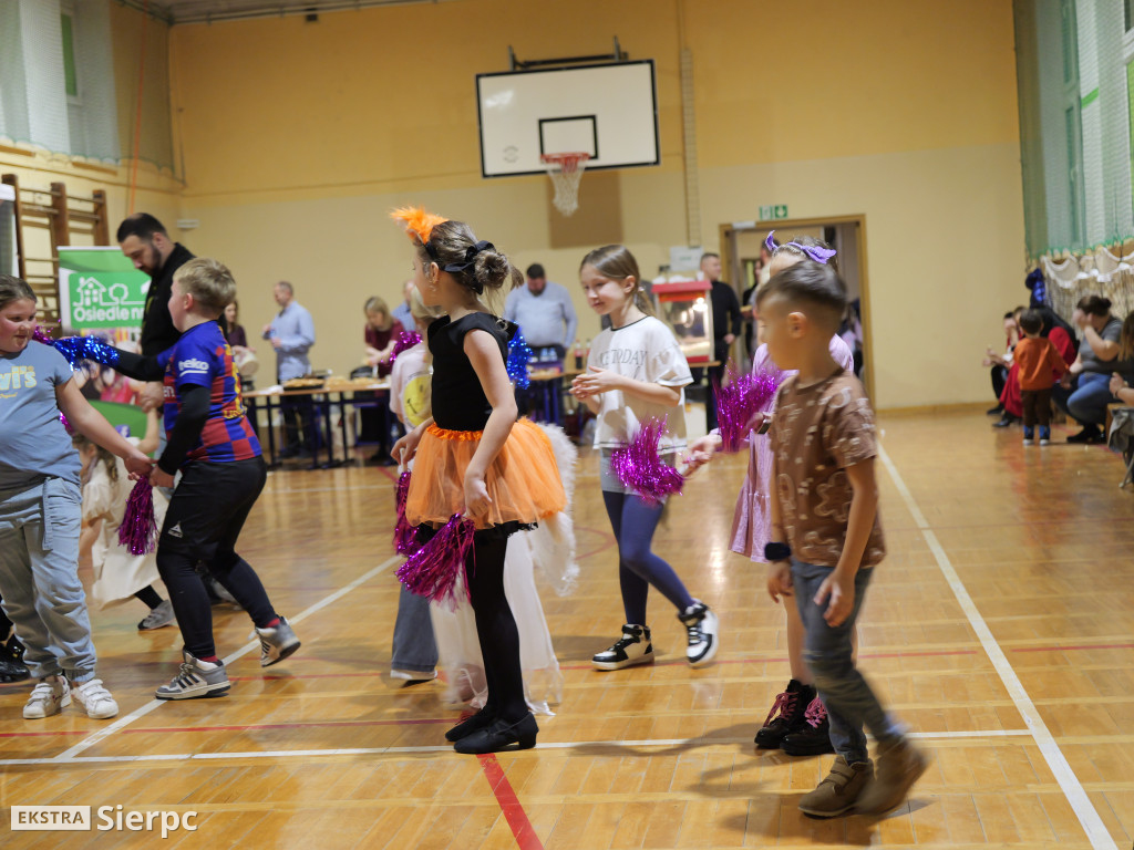 Choinka na Osiedlu nr 1 w Sierpcu