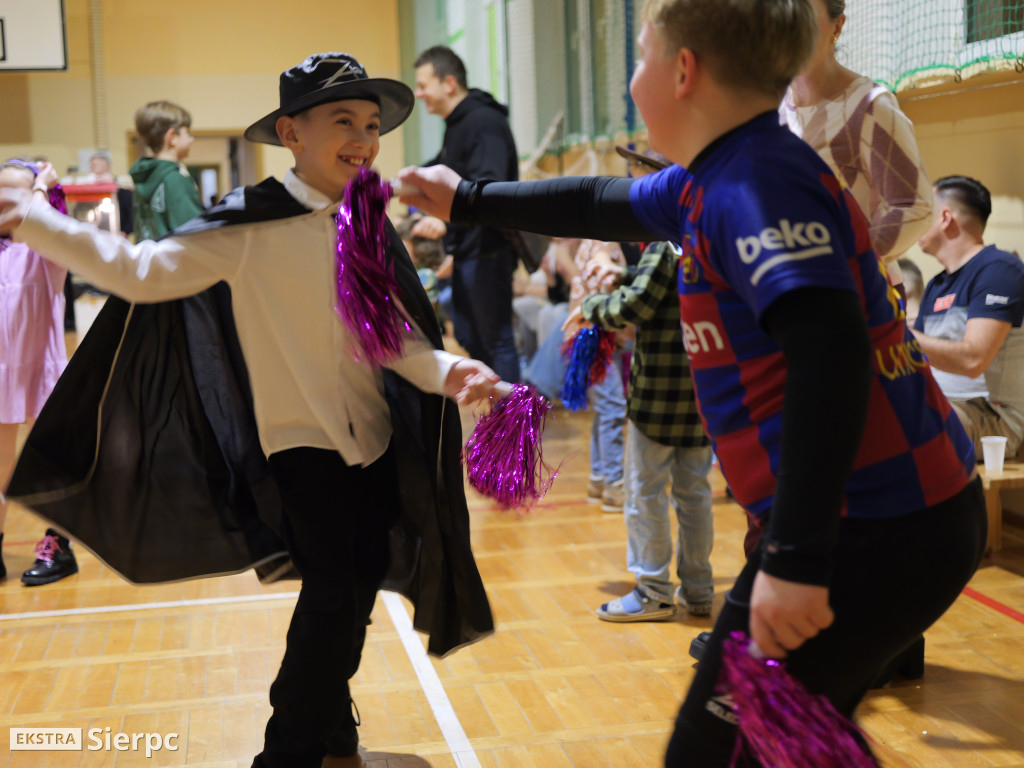 Choinka na Osiedlu nr 1 w Sierpcu