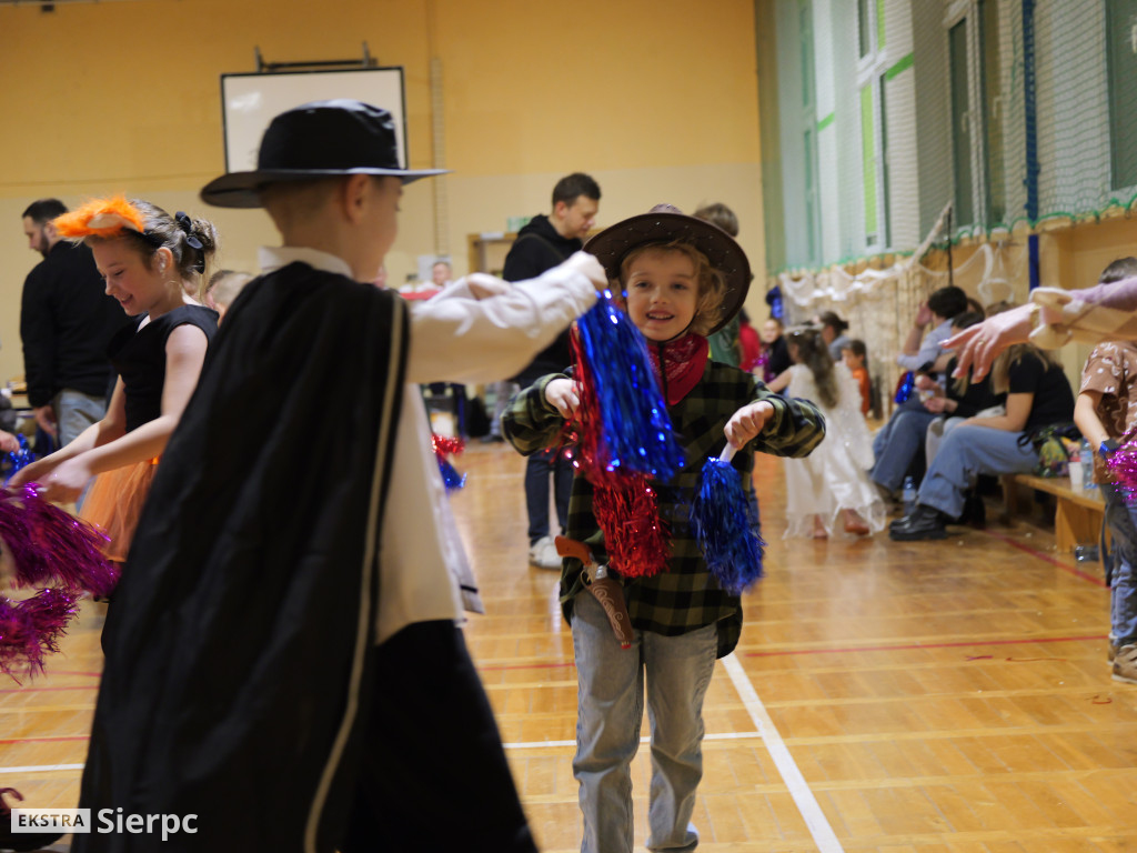 Choinka na Osiedlu nr 1 w Sierpcu