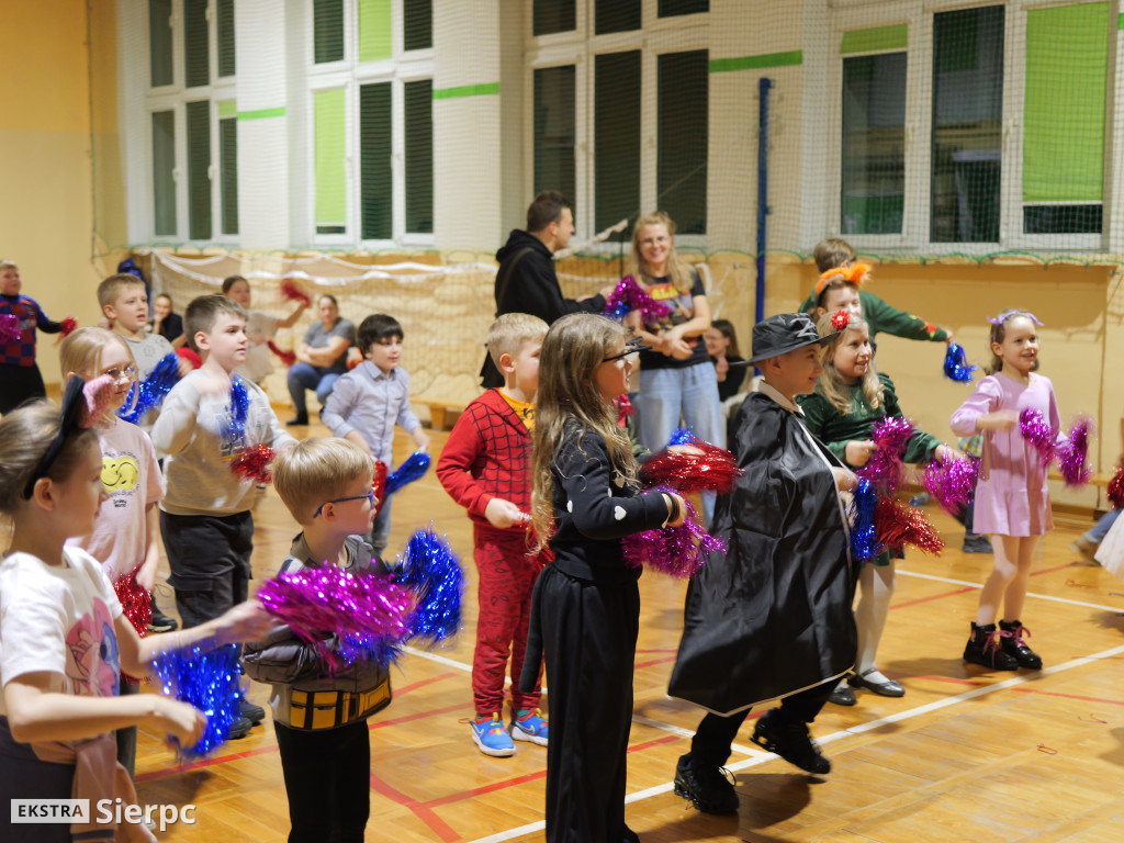 Choinka na Osiedlu nr 1 w Sierpcu