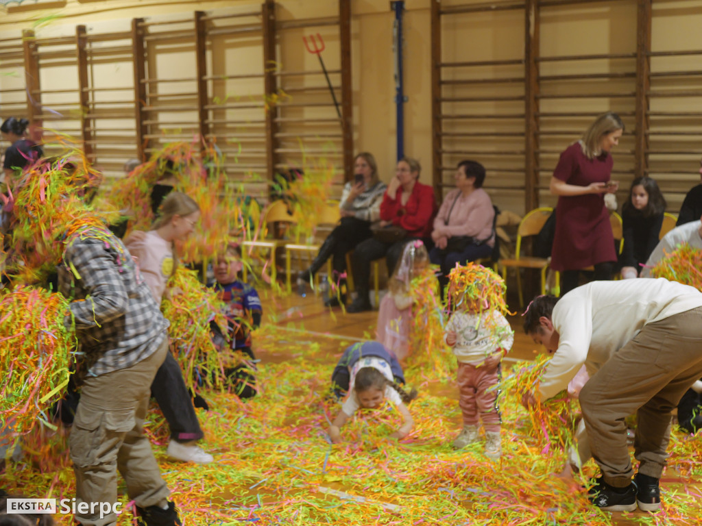 Choinka na Osiedlu nr 1 w Sierpcu