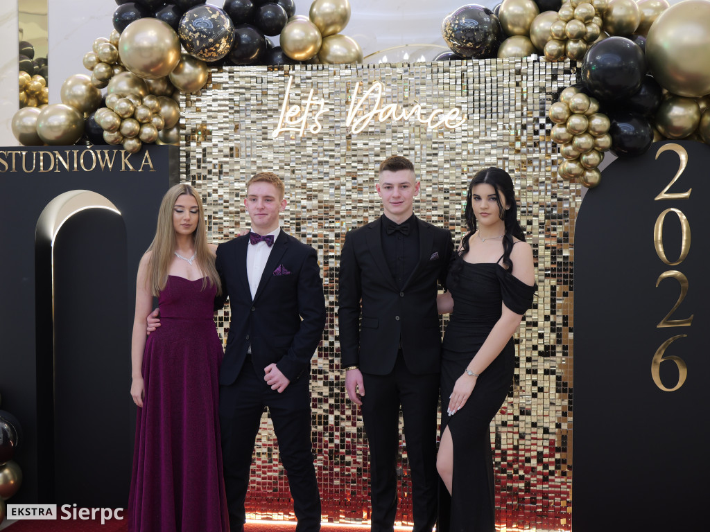 Studniówka z ZSCKR w Studzieńcu