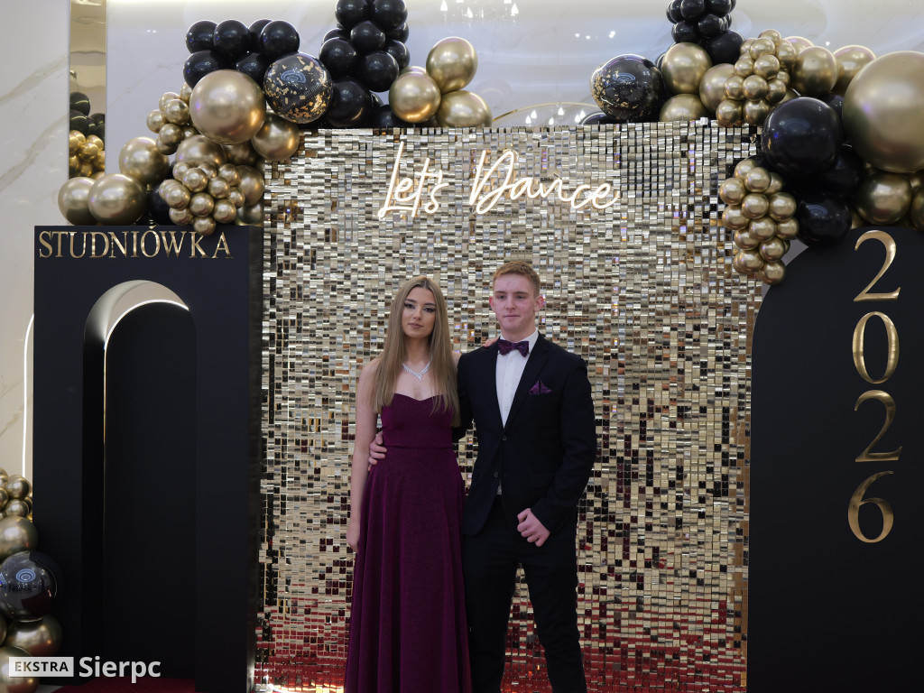 Studniówka z ZSCKR w Studzieńcu