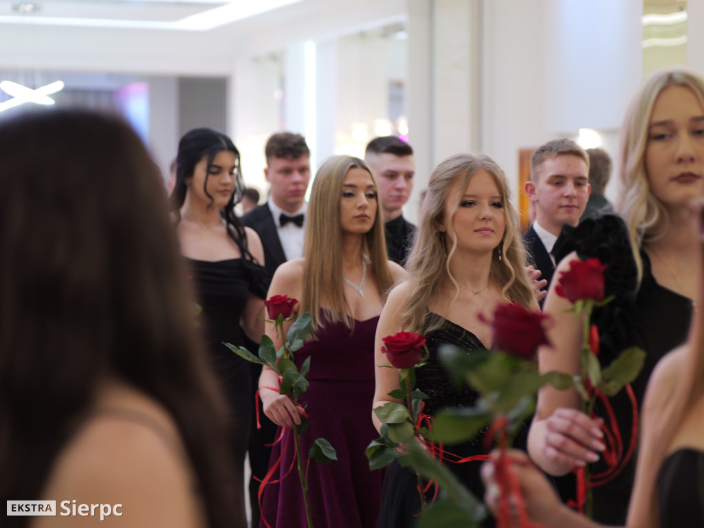 Studniówka z ZSCKR w Studzieńcu