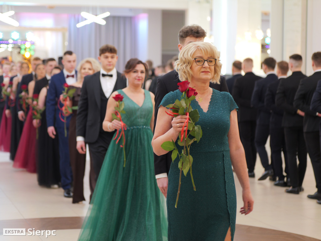 Studniówka z ZSCKR w Studzieńcu