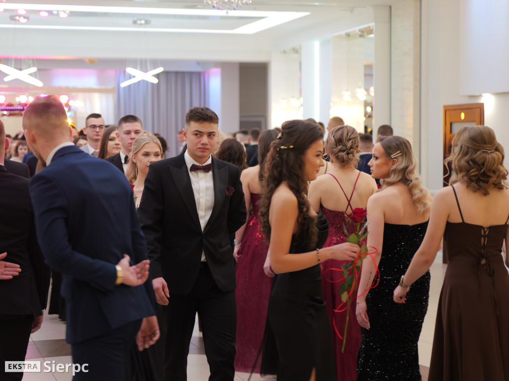 Studniówka z ZSCKR w Studzieńcu