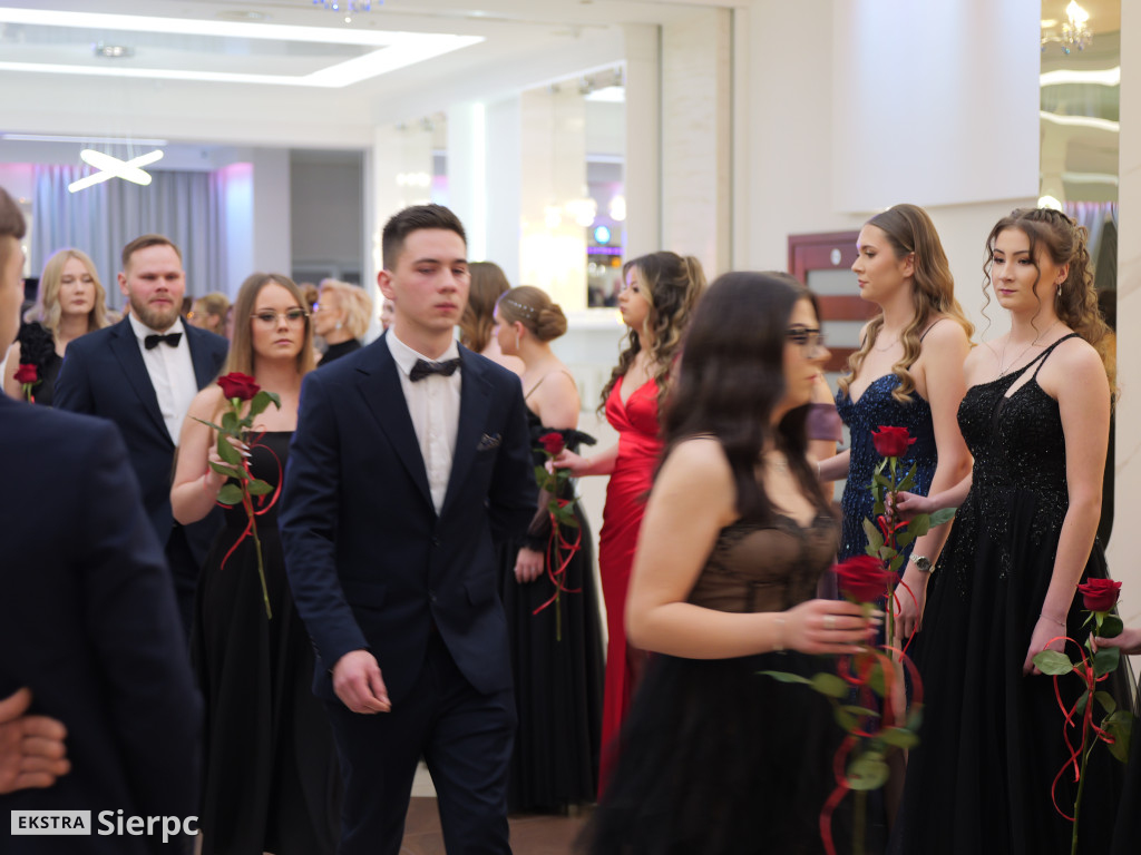 Studniówka z ZSCKR w Studzieńcu