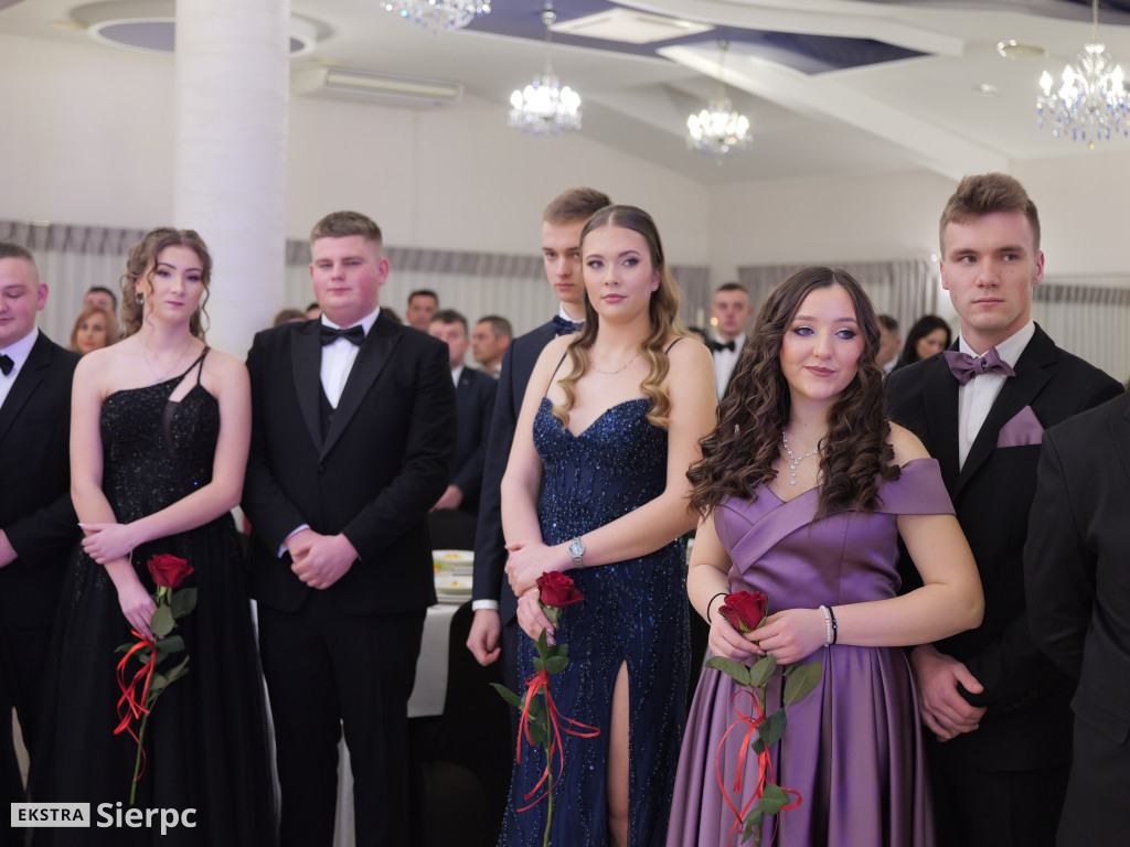 Studniówka z ZSCKR w Studzieńcu