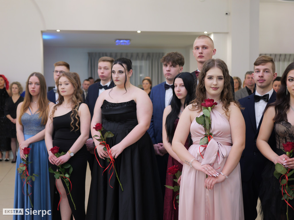 Studniówka z ZSCKR w Studzieńcu