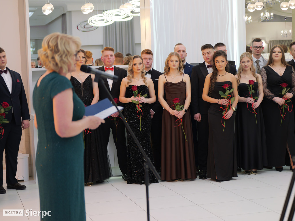 Studniówka z ZSCKR w Studzieńcu