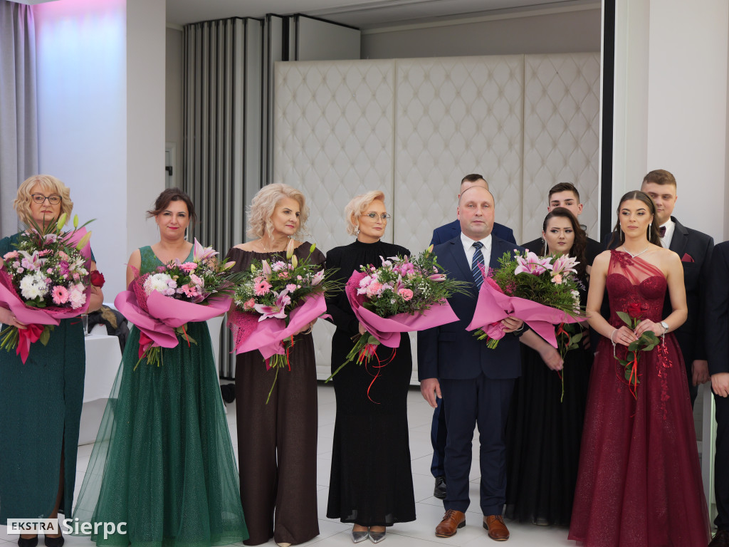 Studniówka z ZSCKR w Studzieńcu