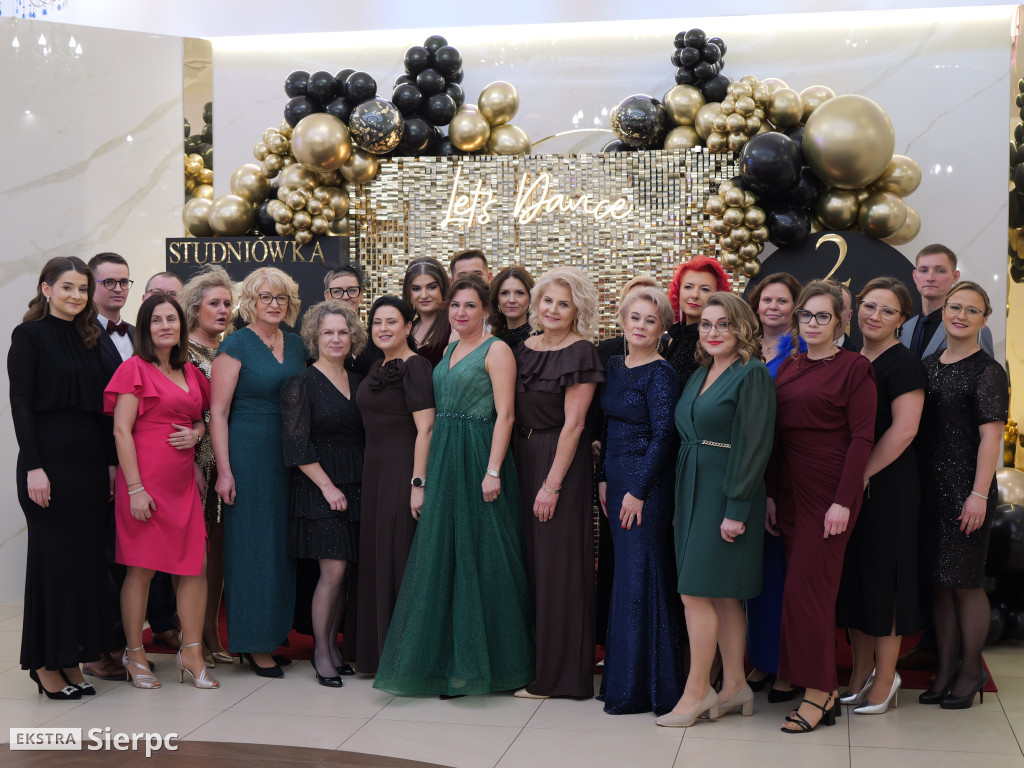 Studniówka z ZSCKR w Studzieńcu