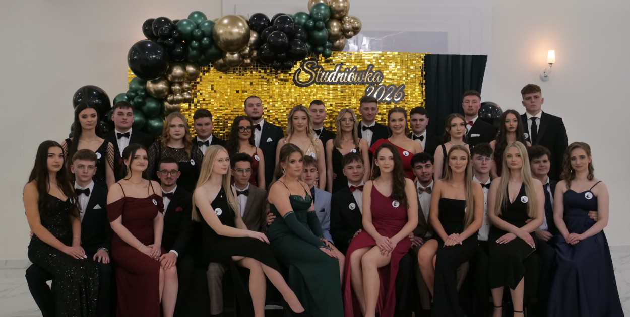 Studniówka ZSS w Zawidzu Kościelnym