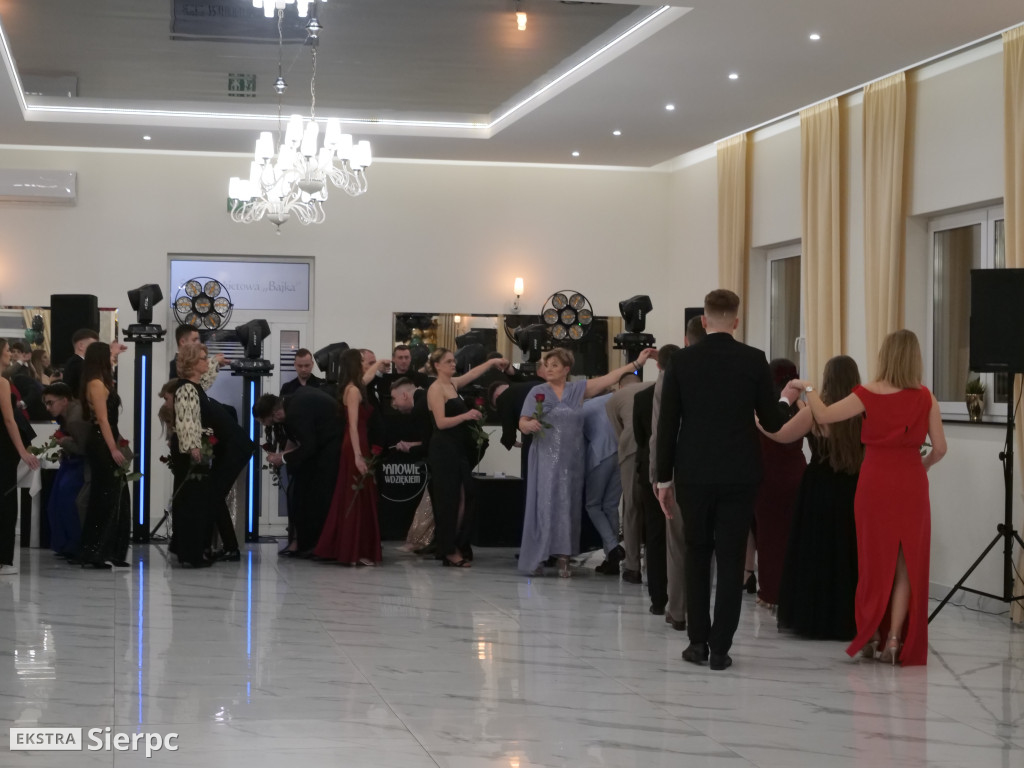 Studniówka ZSS w Zawidzu Kościelnym