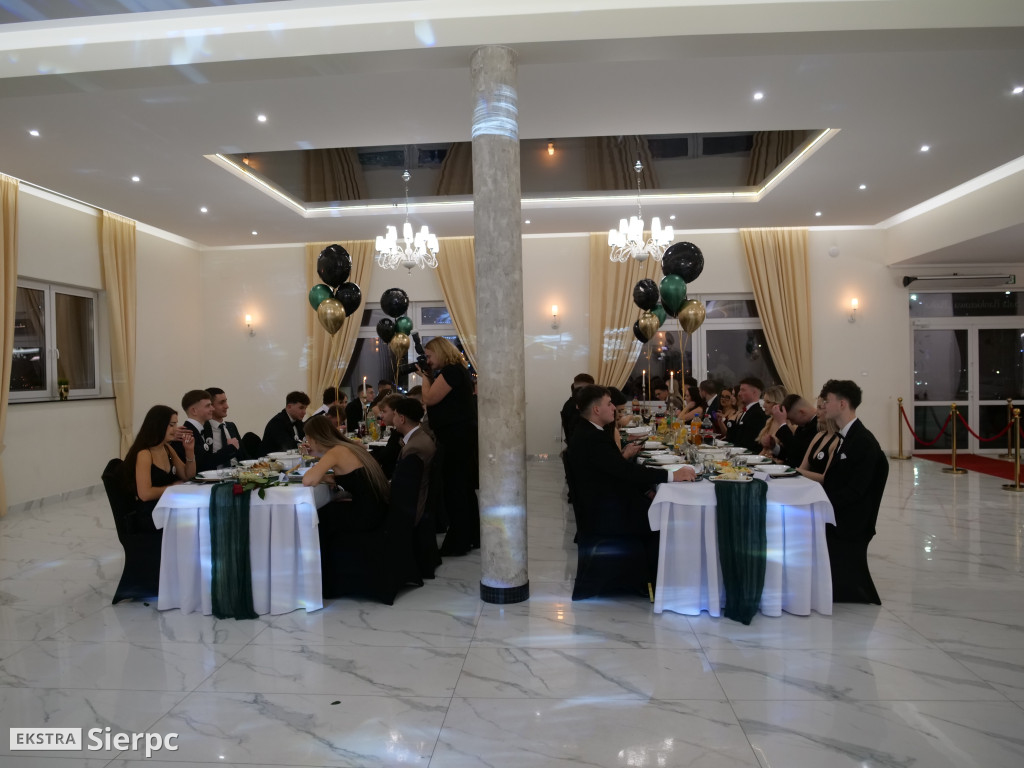 Studniówka ZSS w Zawidzu Kościelnym