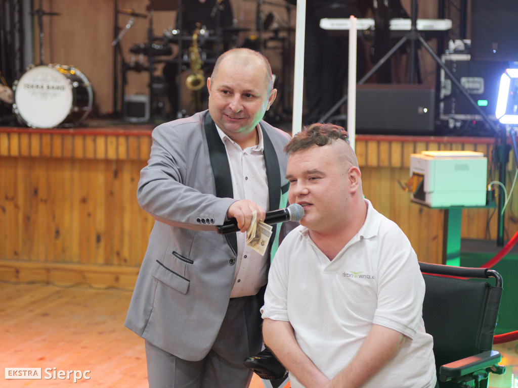 Bal charytatynwy dla Alanka