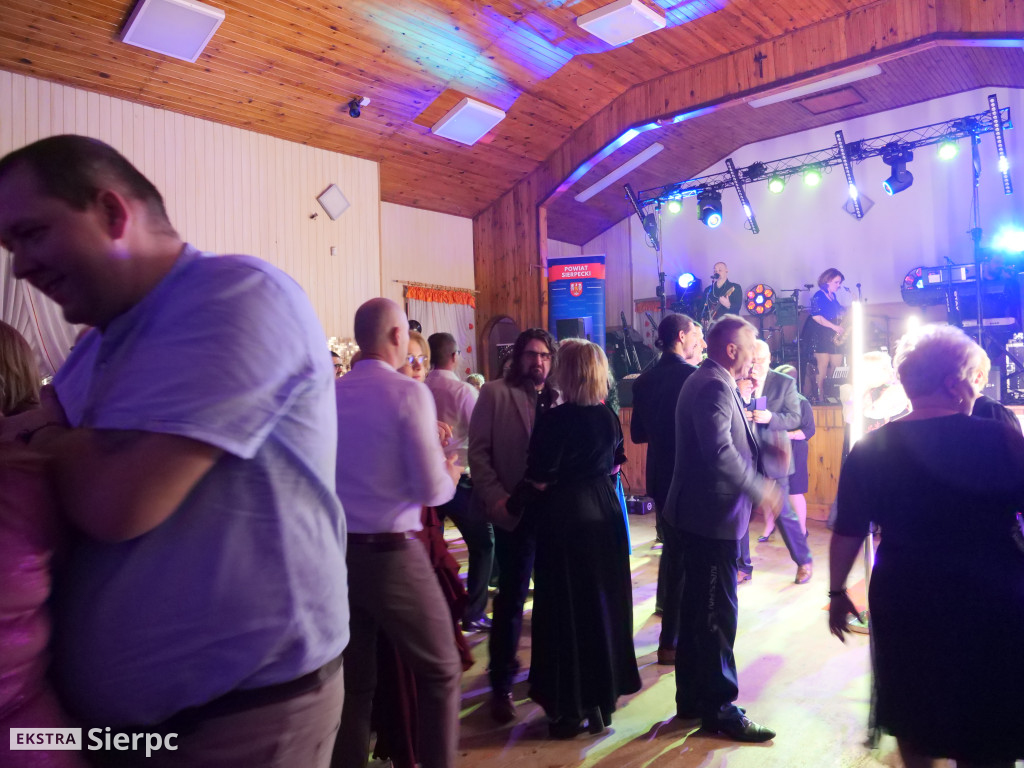 Bal charytatynwy dla Alanka