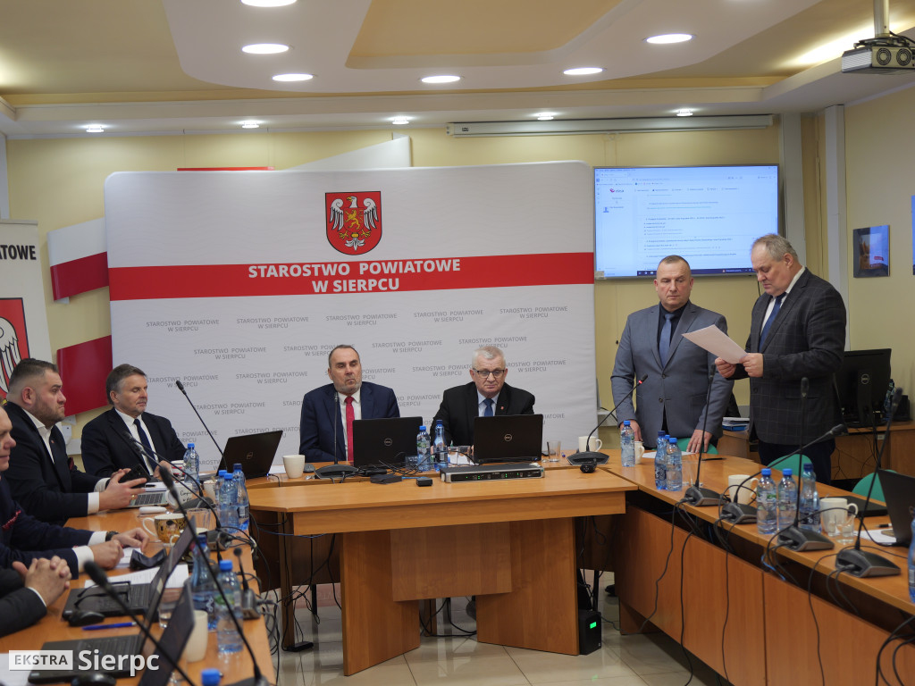 Sesja Rady Powiatu Sierpeckiego