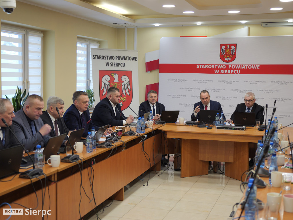 Sesja Rady Powiatu Sierpeckiego