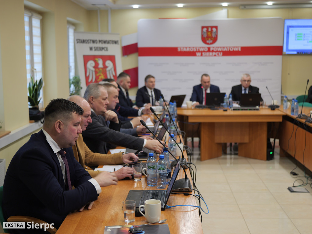 Sesja Rady Powiatu Sierpeckiego