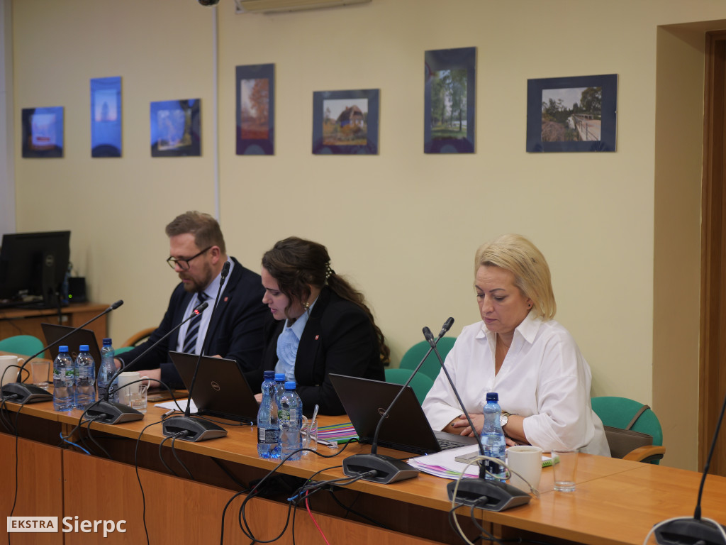 Sesja Rady Powiatu Sierpeckiego