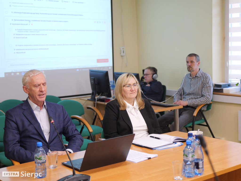 Sesja Rady Powiatu Sierpeckiego