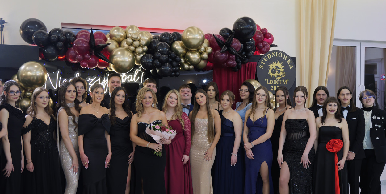 Studniówka w Leonium