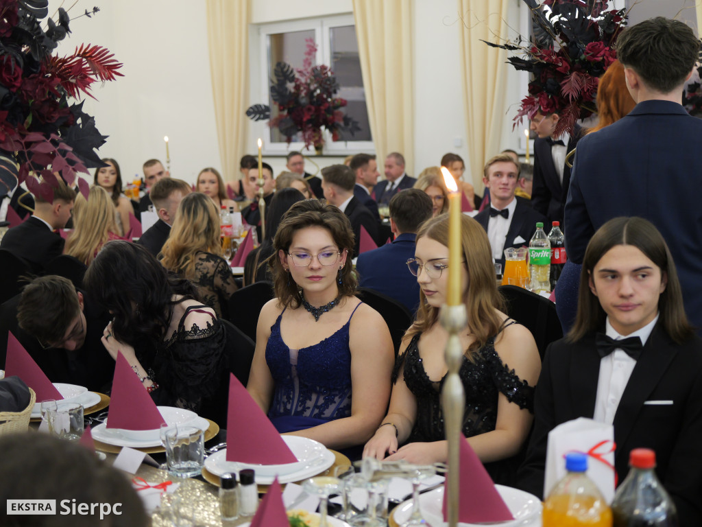 Studniówka w Leonium