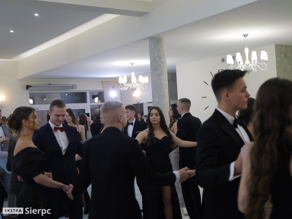 Studniówka w Leonium