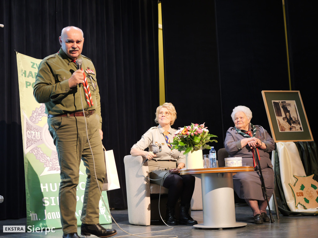 Książka  „Sylwetki komendantów Hufca ZHP Sierpc”