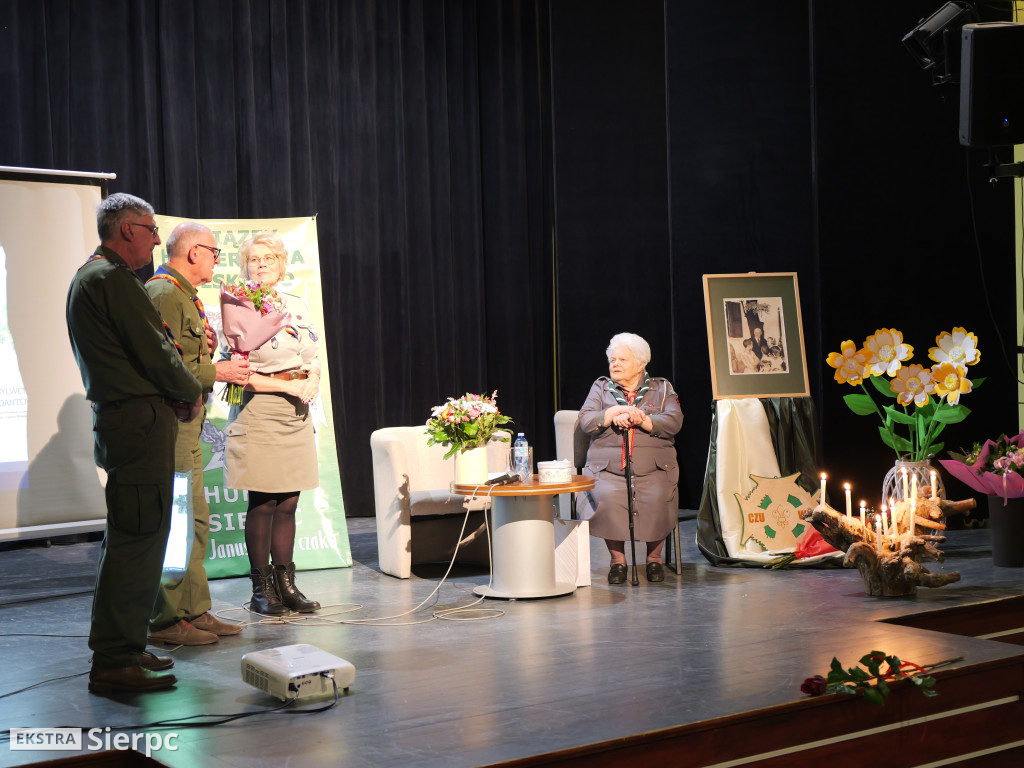 Książka  „Sylwetki komendantów Hufca ZHP Sierpc”