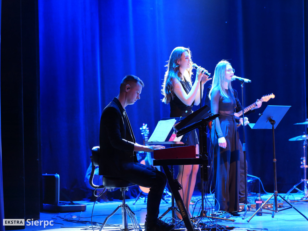 Koncert Kingi Rutkowskiej z zespołem