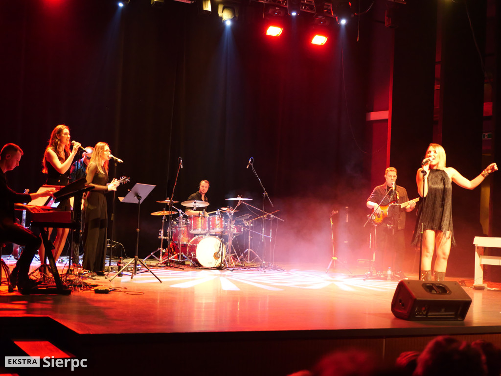 Koncert Kingi Rutkowskiej z zespołem