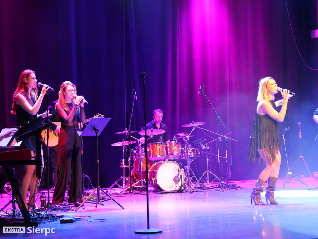 Koncert Kingi Rutkowskiej z zespołem