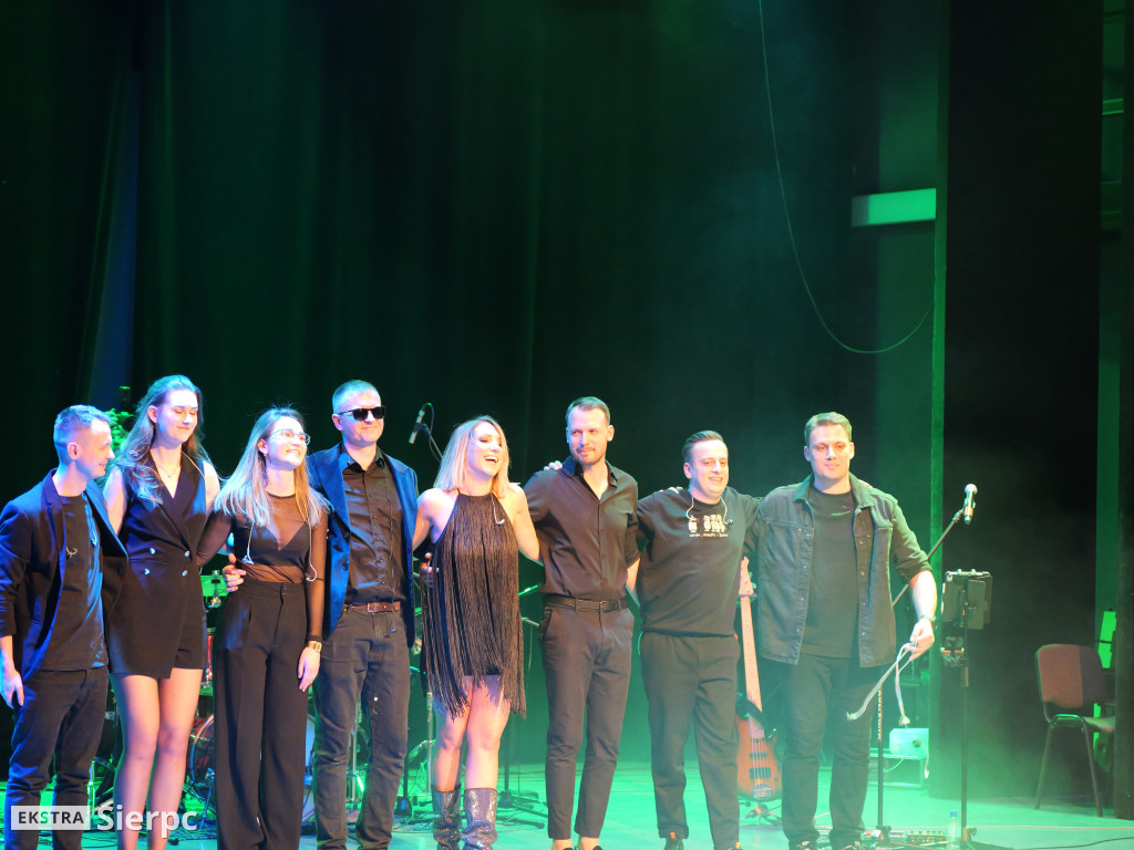 Koncert Kingi Rutkowskiej z zespołem