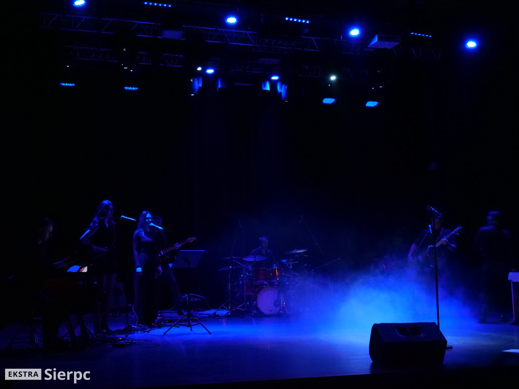 Koncert Kingi Rutkowskiej z zespołem