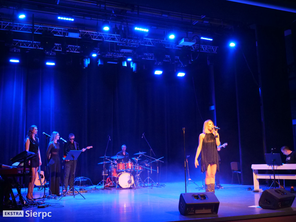 Koncert Kingi Rutkowskiej z zespołem